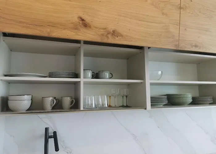 Free Private Parking, Central Location, Nuslesky Pivovar Sunset Balcony Home,