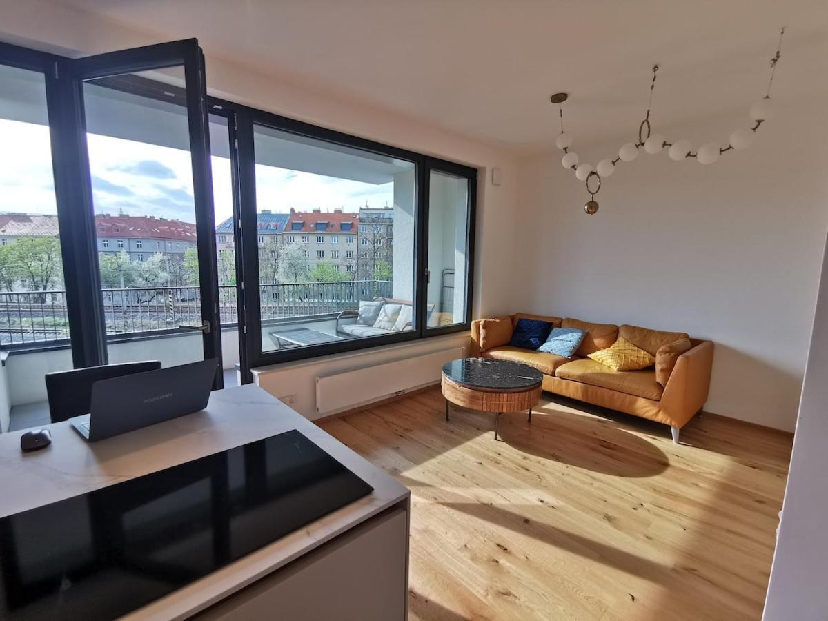 Free Private Parking, Location, Nuslesky Pivovar Sunset Balcony Home, Апартаменты