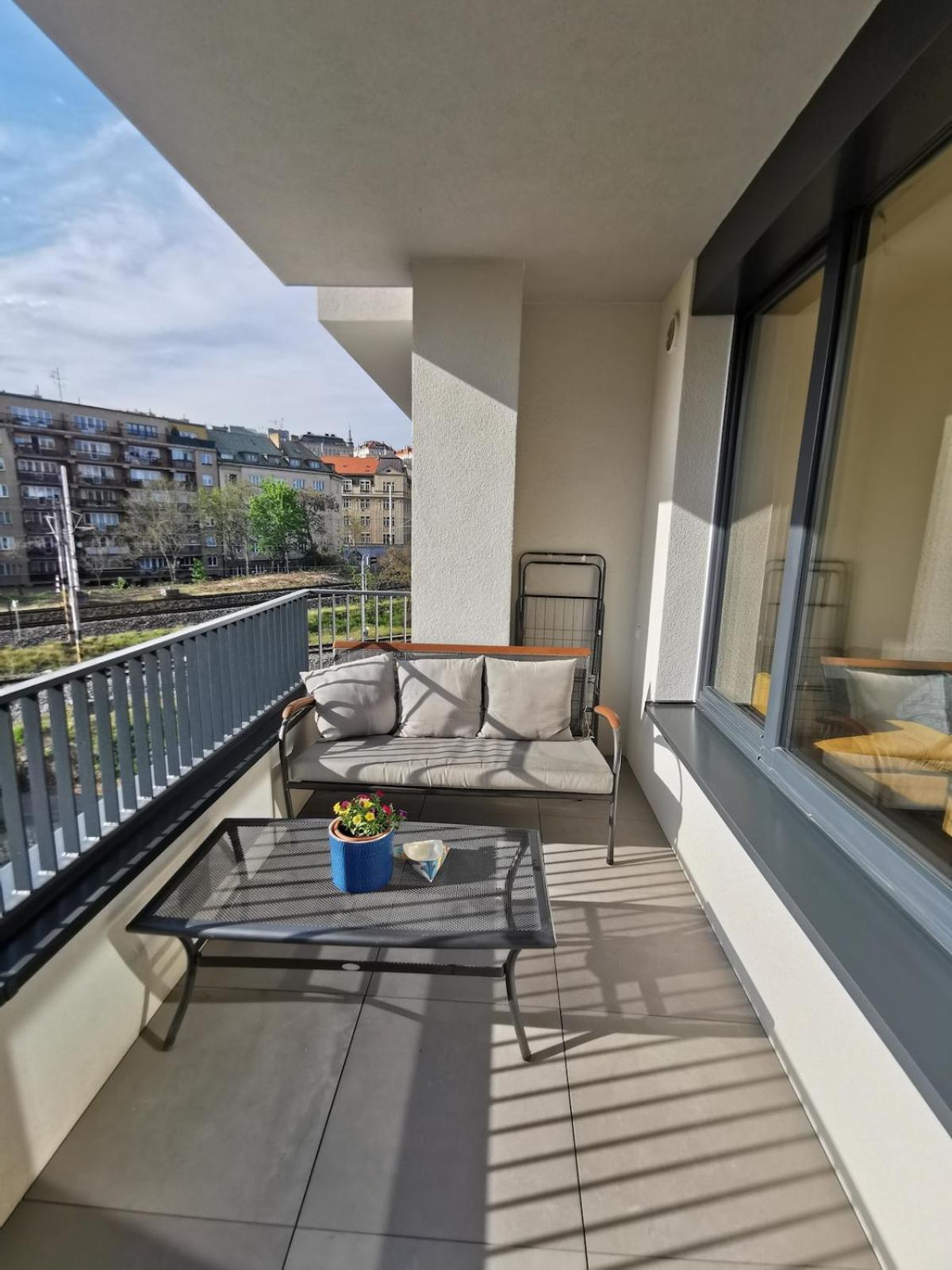 Free Private Parking, Location, Nuslesky Pivovar Sunset Balcony Home, Апартаменти *