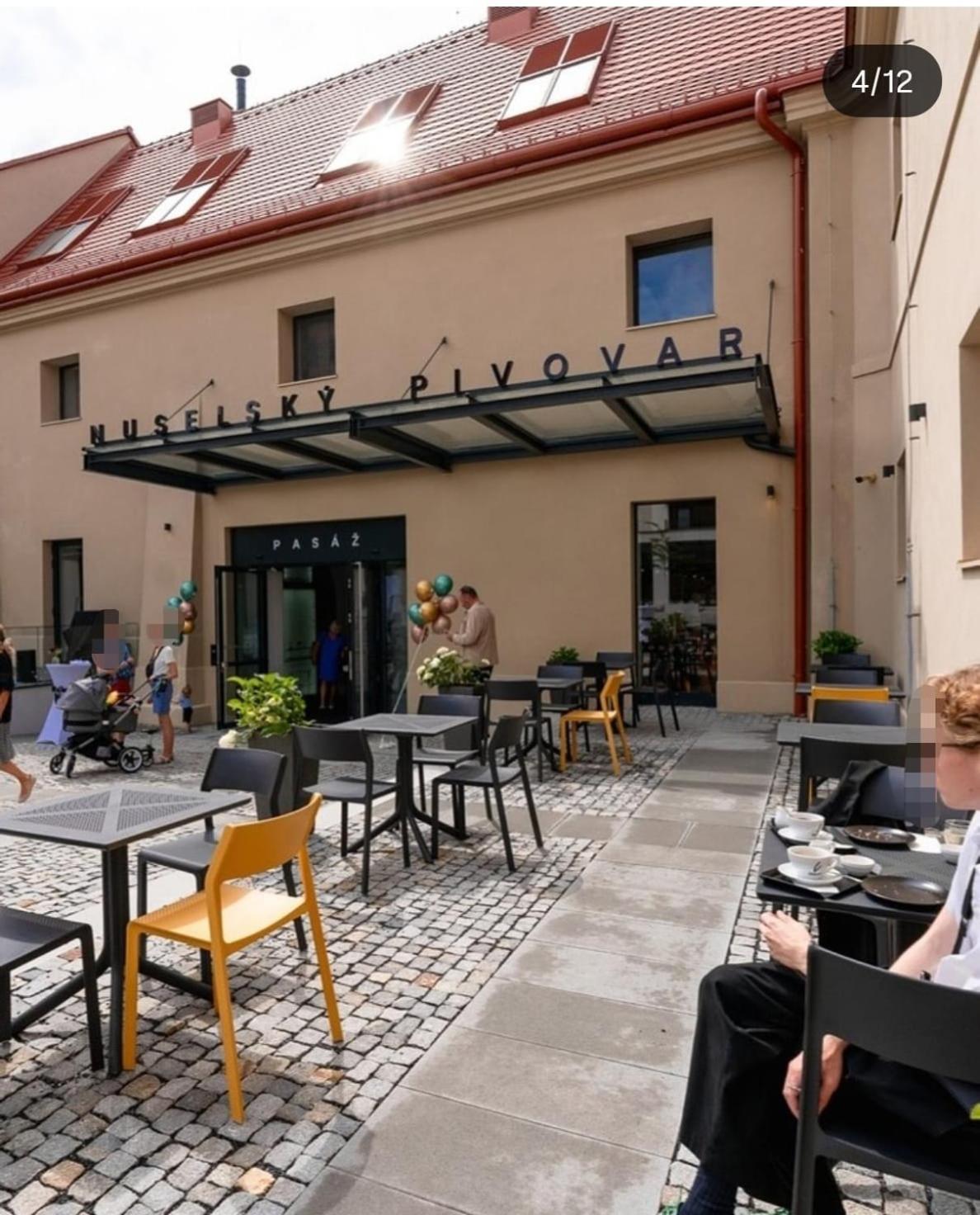 Апартаменти Free Private Parking, Location, Nuslesky Pivovar Sunset Balcony Home, *